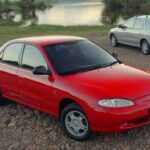 1998 Hyundai Lantra Service and Repair Manual - Image 2